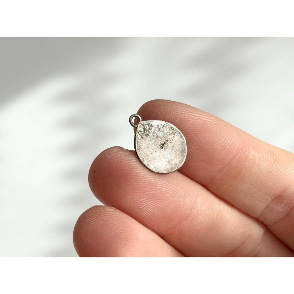Amythest Rope Framed 925 Sterling Silver Figural Little Vintage Pendant | Charm - Picture 8 of 9